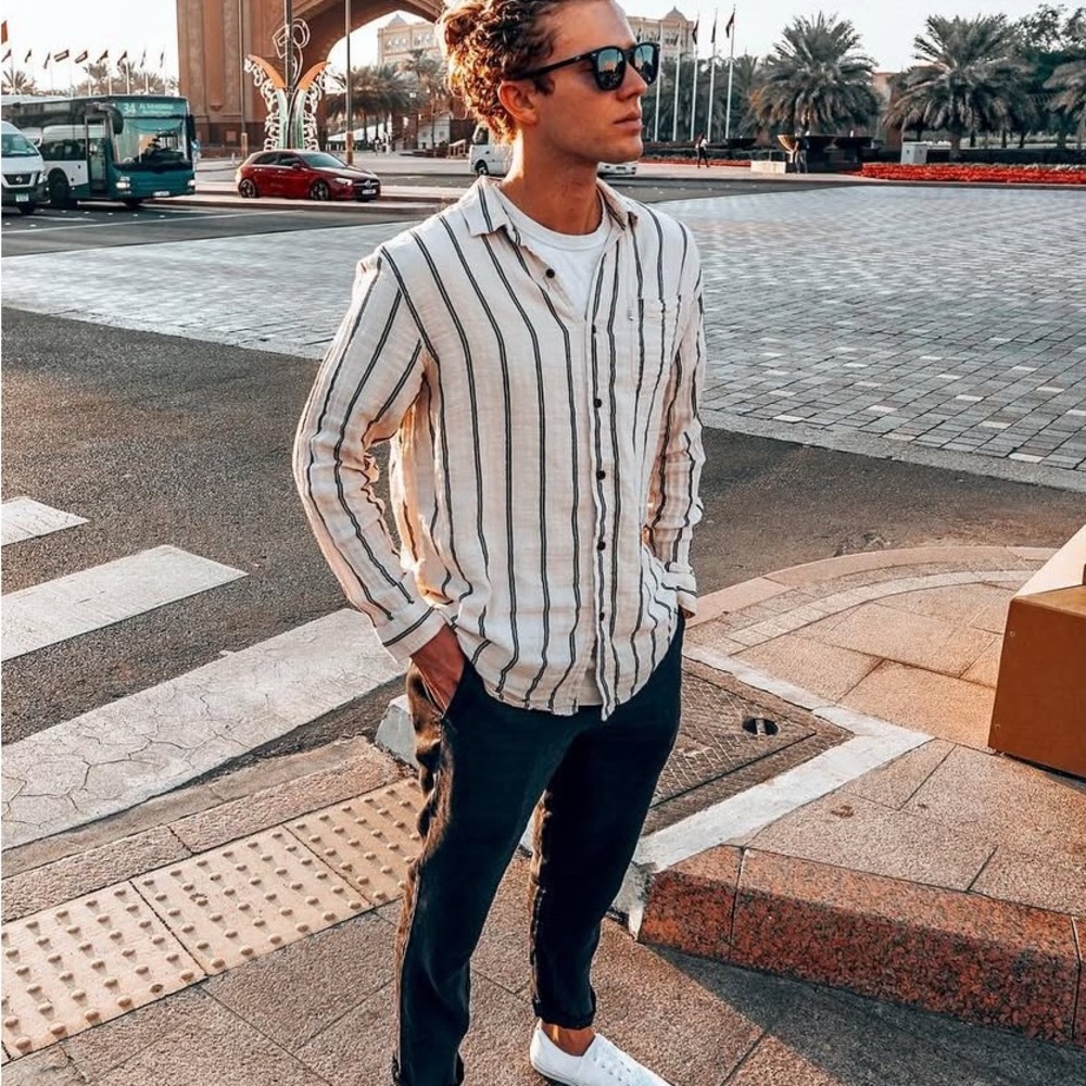 Katin Men's Casual Striped Shirt - Cream and Black Large